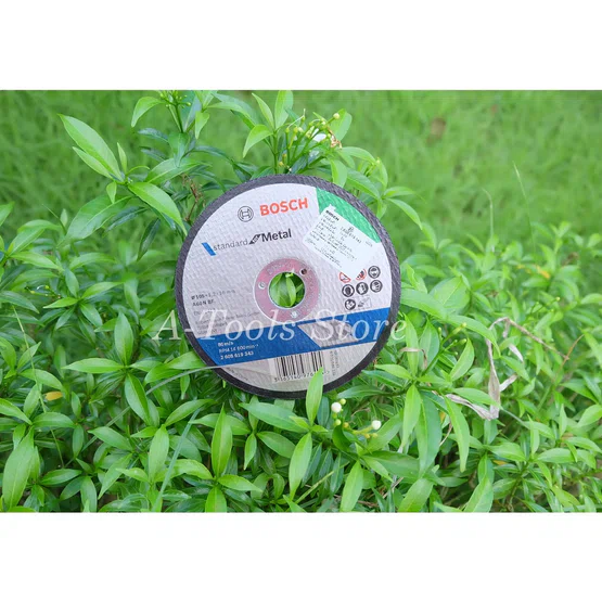 BOSCH เครื่องเจียร์ 4" บ๊อซ รุ่น GWS060 แถม!! ใบตัดเหล็ก+ใบตัดเพชร+ใบเจียร์ ลูกหมู GWS-060 หินเจียร์ 3