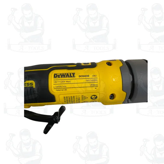 DEWALT รุ่น DCG420N-KR เครื่องเจียร์คอตรงไร้สาย 4 นิ้ว ขนาดกะทัดรัด ตัวเครื่องบาง ช่วยให้เข้าถึงพื้นที่แคบได้ง่าย 4