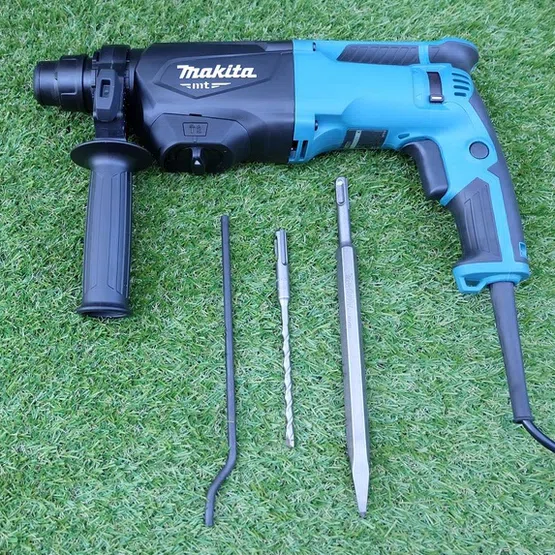 MAKITA สว่านโรตารี่ 3ระบบ มากีต้า รุ่น M8701B SDS-Plus 26mm. 800W สว่านเจาะปูน สกัดได้ แถมดอกสว่าน+ดอกสกัด M8701B26 6