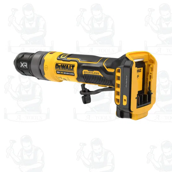 DEWALT รุ่น DCG420N-KR เครื่องเจียร์คอตรงไร้สาย 4 นิ้ว ขนาดกะทัดรัด ตัวเครื่องบาง ช่วยให้เข้าถึงพื้นที่แคบได้ง่าย 3