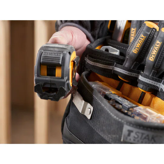 DEWALT กระเป๋าสะพายข้าง TSTAK รุ่น DWST83541-1 เชื่อมต่อกับโมดูล TSTAK อื่นๆได้ **ส่งเร็ว ของแท้100%** 6